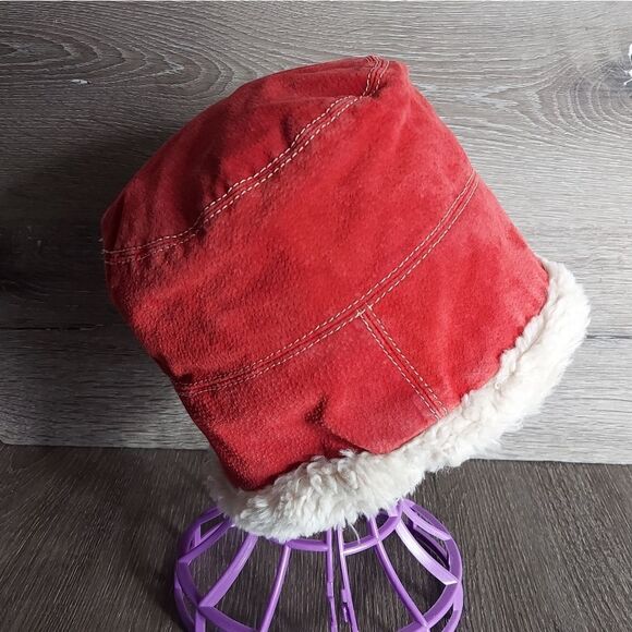 Wilsons Leather Bucket Hat Red With Faux Shearling Lining L-XL - Picture 3 of 6